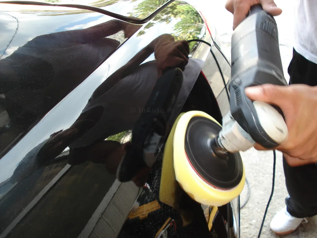 Detailing exterior InAuto